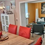 Hof Apartment