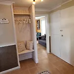 Hof Apartment *